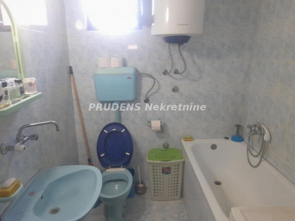 Slika 5 - Dvoiposoban stan na prodaju, 63m2, 120.000€