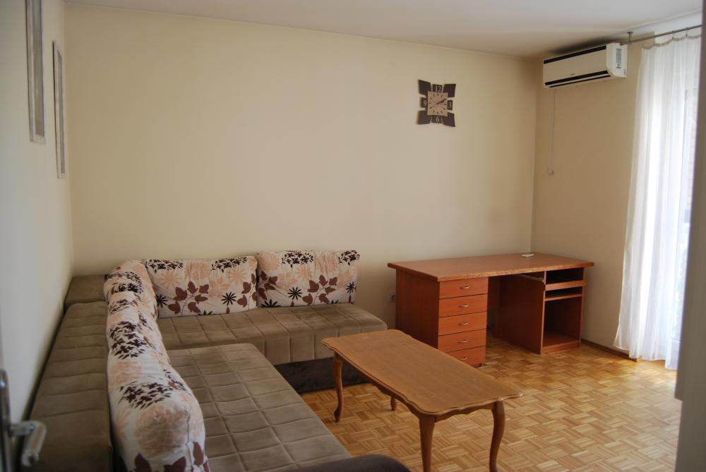 Slika 1 - Veselina Masleše, Dvosoban stan za izdavanje, 60m2, 400€