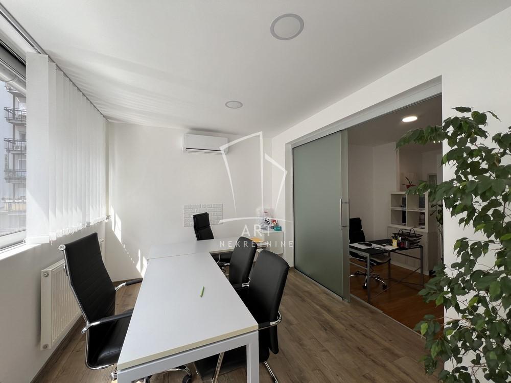 Slika 3 - Vojvode Micka Krstića, Trosoban stan na prodaju, 62m2, 198.000€