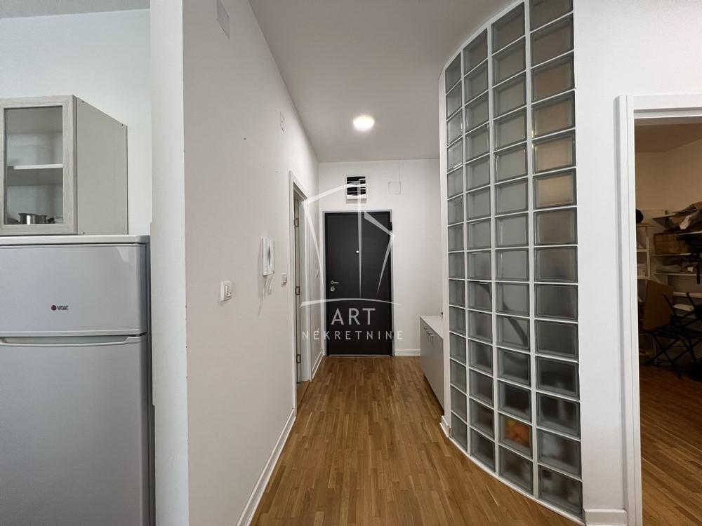 Slika 5 - Vojvode Micka Krstića, Trosoban stan na prodaju, 62m2, 198.000€