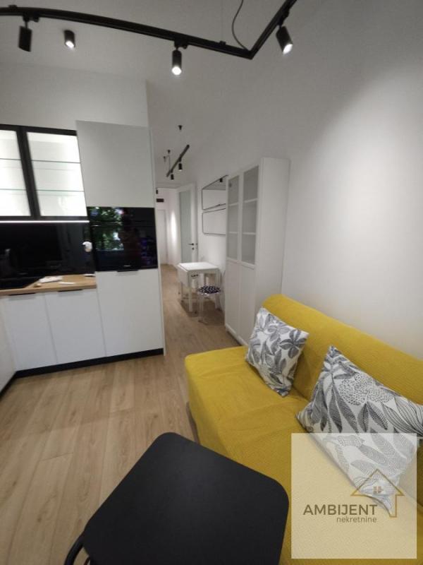 Slika 2 - Jednoiposoban stan na prodaju, 32m2, 220.000€