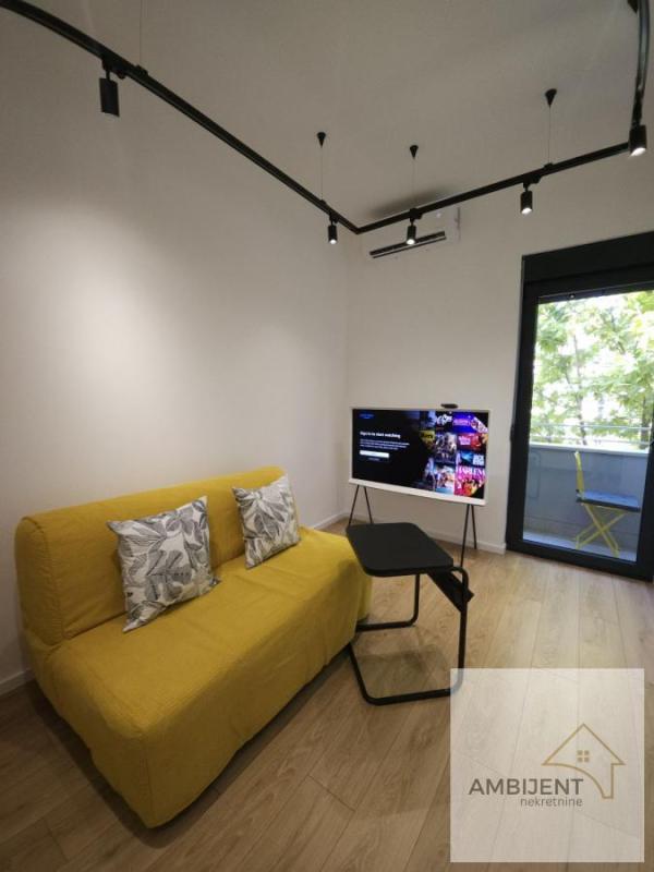 Slika 1 - Jednoiposoban stan na prodaju, 32m2, 220.000€