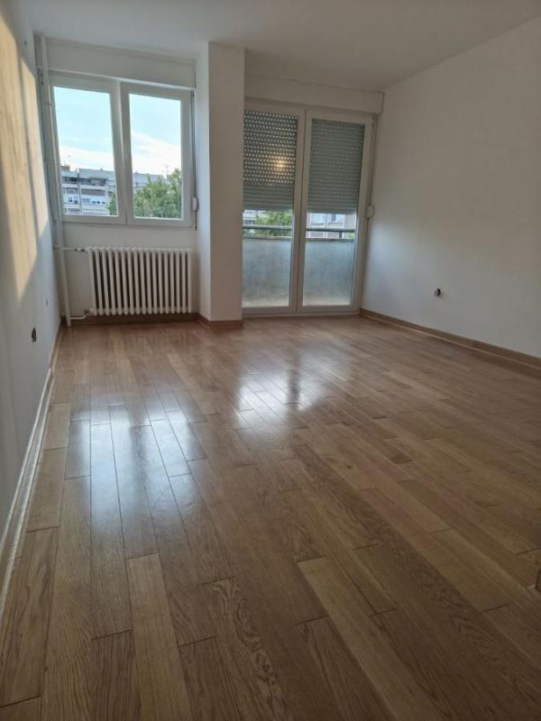Slika 5 - Dvoiposoban stan na prodaju, 52m2, 145.000€