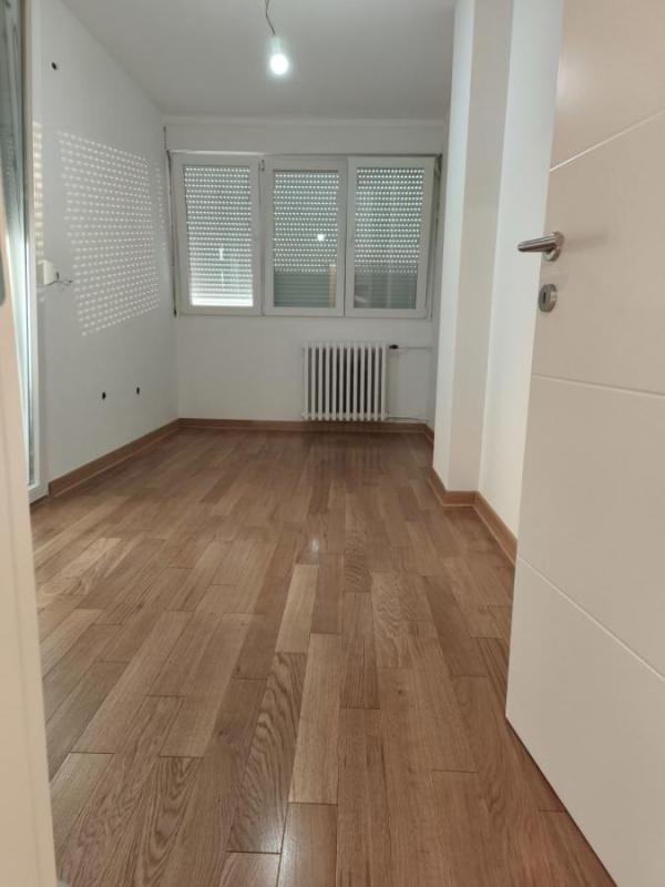 Slika 10 - Dvoiposoban stan na prodaju, 52m2, 145.000€