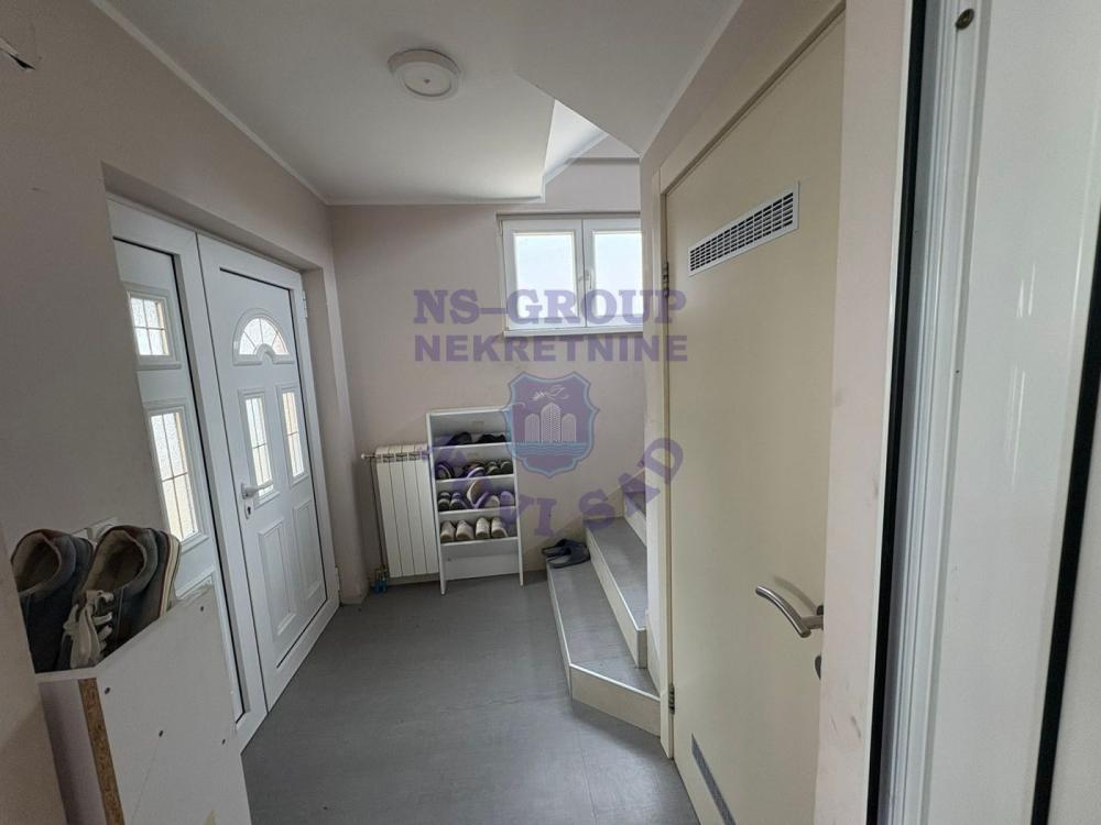 Glavna slika - Kuća na prodaju, 310m2, 600.000€