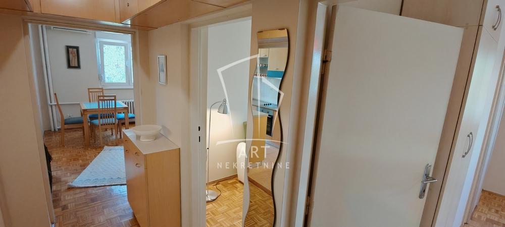 Slika 9 - Bulevar Mihajla Pupina, Dvoiposoban stan za izdavanje, 58m2, 700€