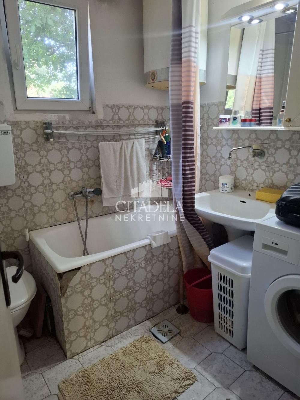 Slika 10 - Vladimira Radojevića,  Kuća za izdavanje, 71m2, 400€