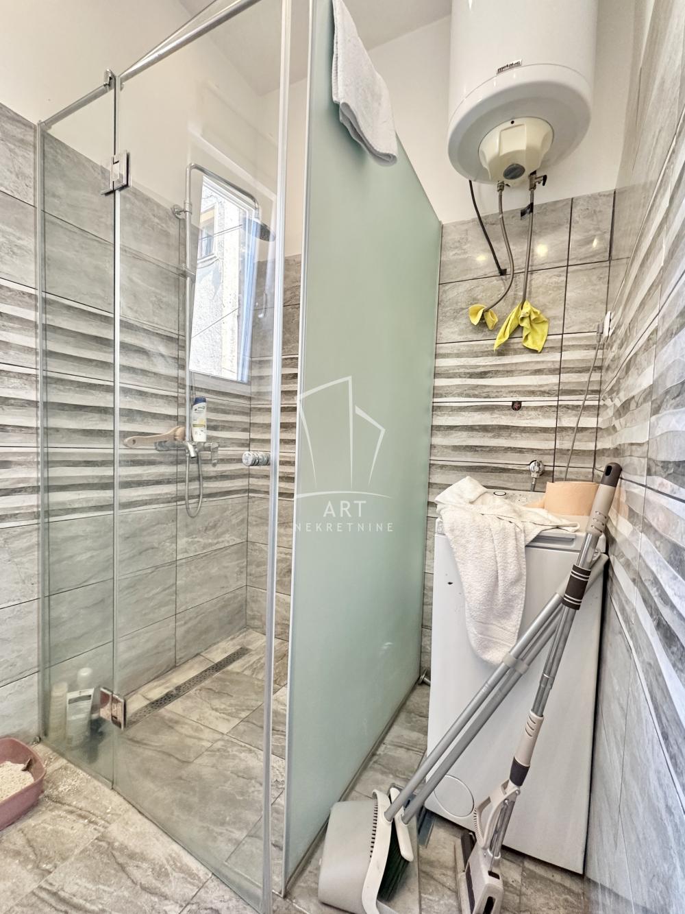 Slika 9 - Francuska, Dvosoban stan na prodaju, 48m2, 234.000€