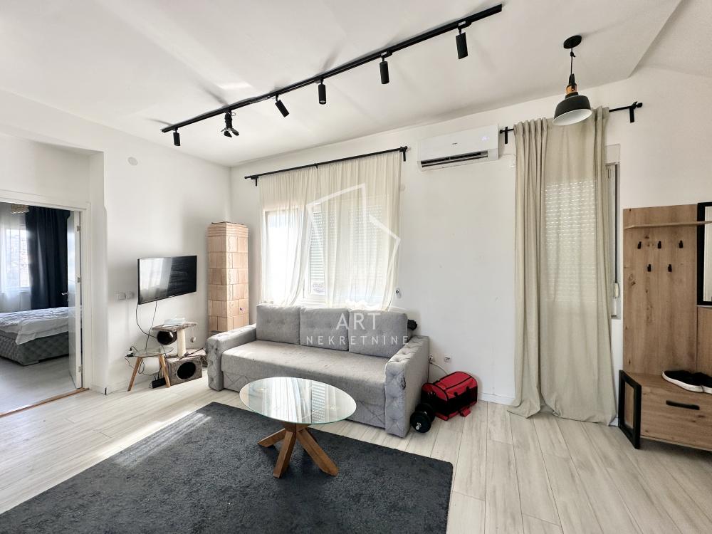 Slika 2 - Francuska, Dvosoban stan na prodaju, 48m2, 234.000€