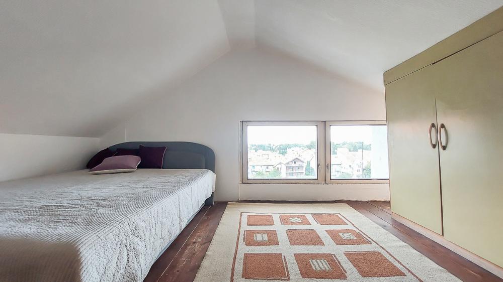 Slika 9 - Bratstva i Jedinstva, Četvoroiposoban stan na prodaju, 95m2, 140.000€