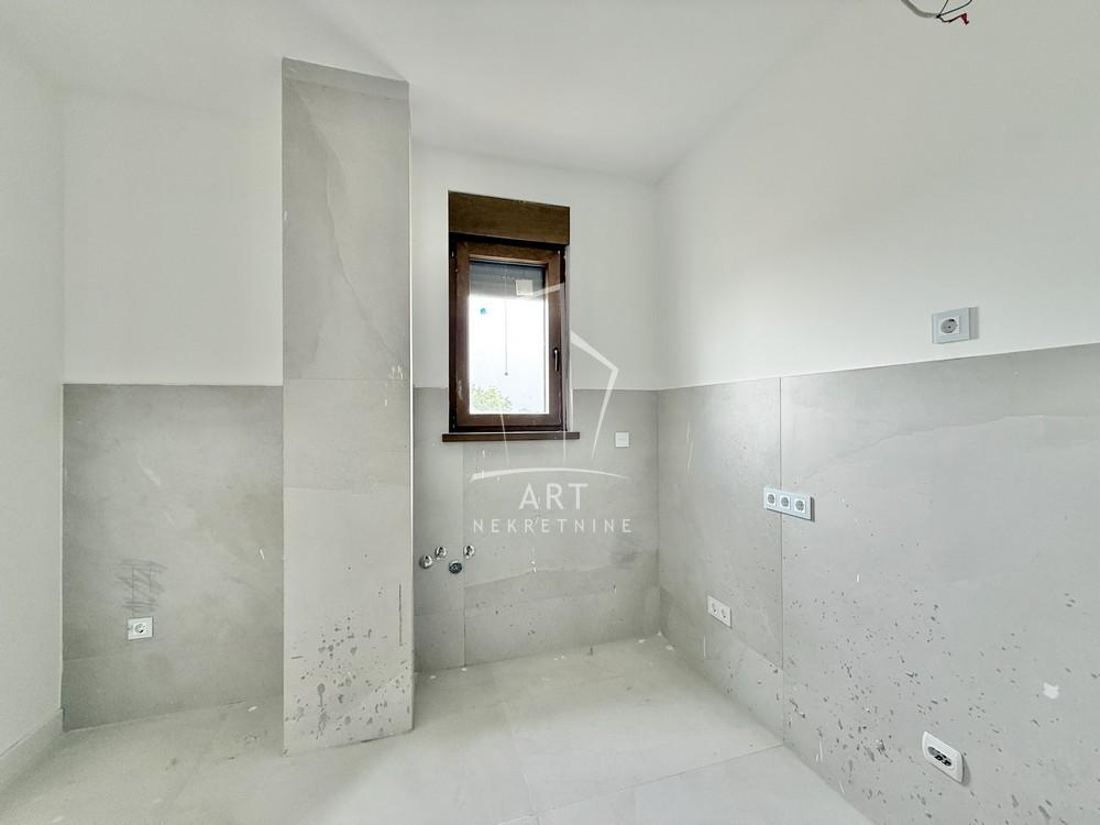 Slika 4 - Pregrevica, Trosoban stan na prodaju, 82m2, 329.000€