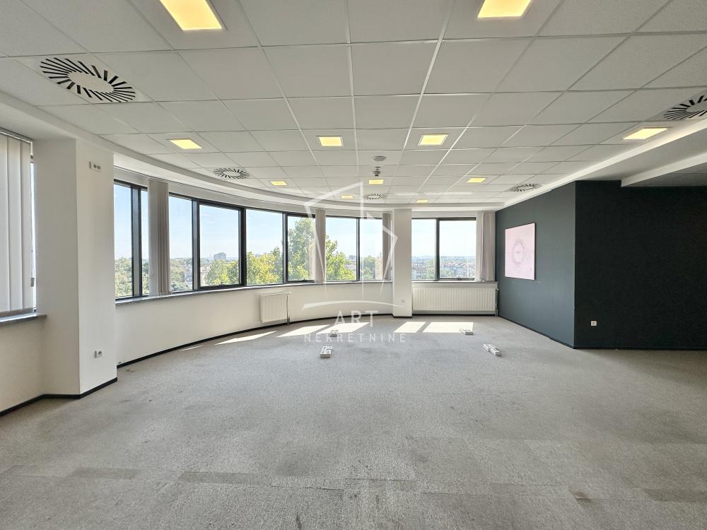 Slika 10 - Zelengorska,  Lokal za izdavanje, 441m2, 4.847€