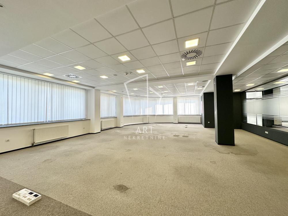 Slika 9 - Zelengorska,  Lokal za izdavanje, 441m2, 4.847€