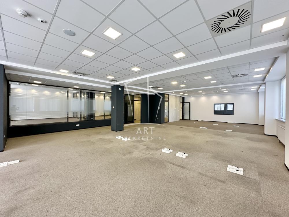 Glavna slika -Zelengorska,  Lokal za izdavanje, 441m2, 4.847€