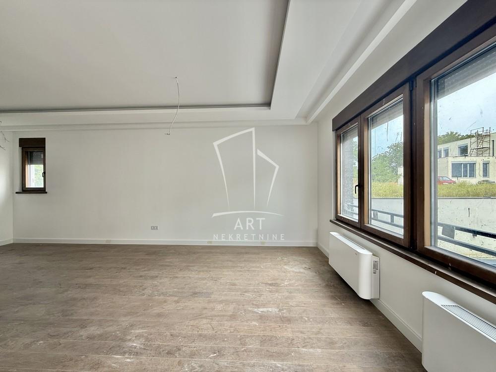 Slika 8 - Pregrevica, Četvorosoban stan na prodaju, 115m2, 399.500€