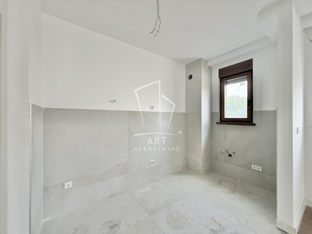 Slika 11 - Pregrevica, Četvorosoban stan na prodaju, 115m2, 399.500€