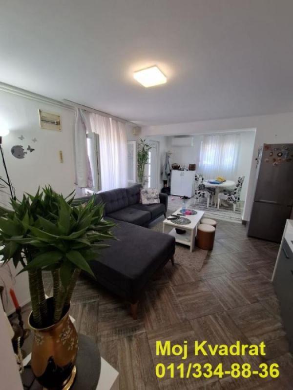 Glavna slika - Kuća na prodaju, 229m2, 260.000€