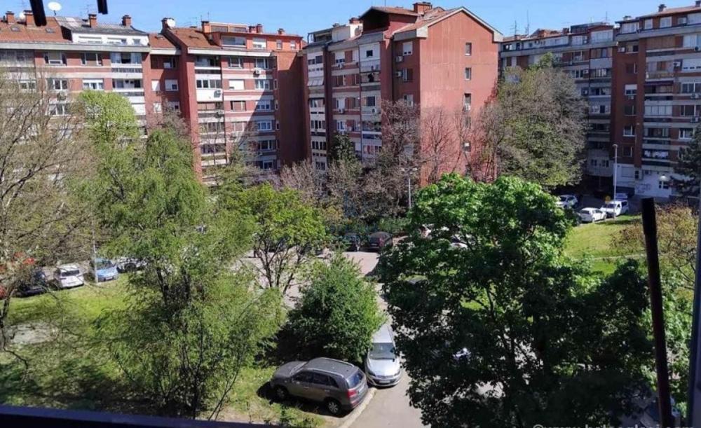 Glavna slika -Dvosoban stan za izdavanje, 65m2, 450€