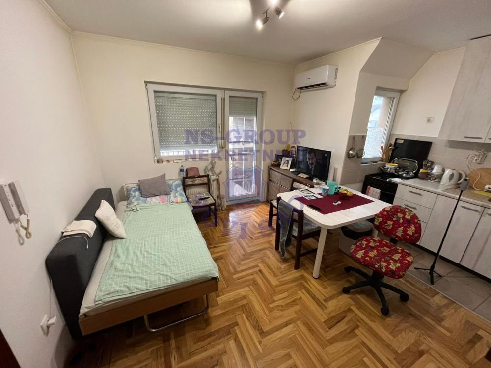 Glavna slika -Jednoiposoban stan na prodaju, 30m2, 70.040€