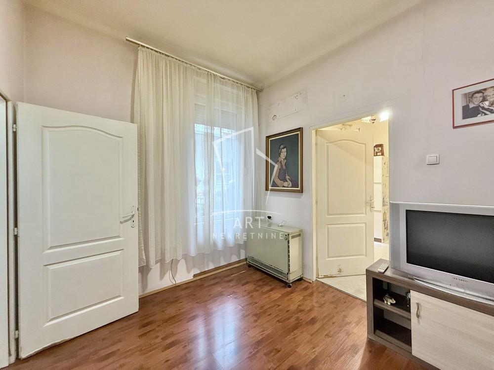 Slika 5 - Komnen Barjaktara, Dvosoban stan na prodaju, 54m2, 160.000€