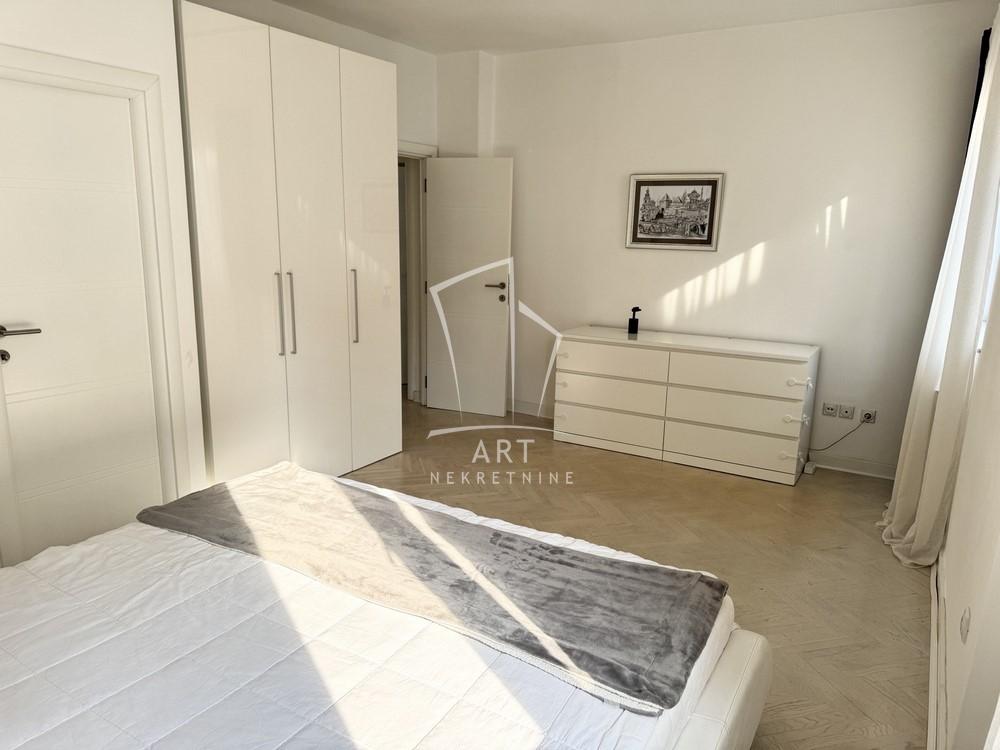 Slika 5 - Gospodar Jovanova, Trosoban stan za izdavanje, 89m2, 1.350€