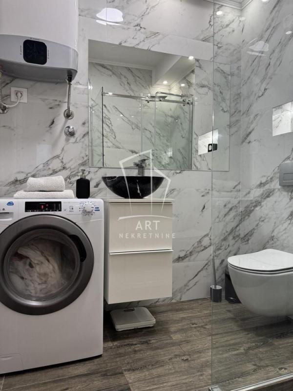 Slika 9 - Gospodar Jovanova, Trosoban stan za izdavanje, 89m2, 1.350€