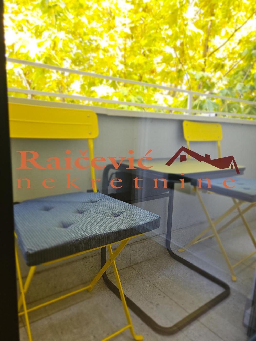 Slika 2 - Cara Dusana, Jednoiposoban stan na prodaju, 33m2, 220.000€