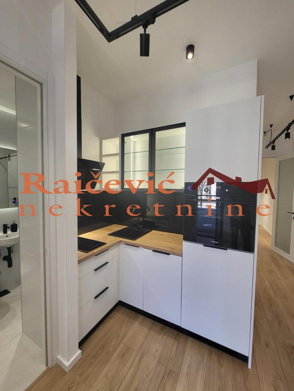 Slika 4 - Cara Dusana, Jednoiposoban stan na prodaju, 33m2, 220.000€