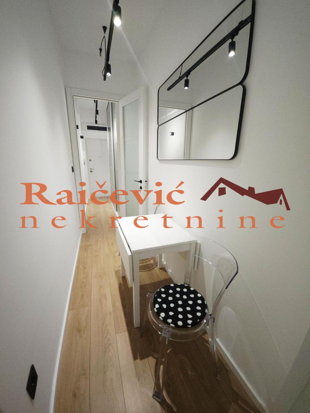 Slika 10 - Cara Dusana, Jednoiposoban stan na prodaju, 33m2, 220.000€