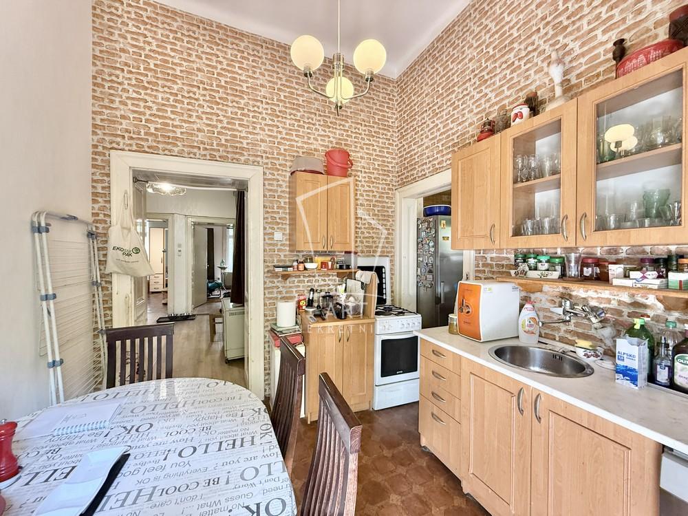 Slika 10 - Bulevar Despota Stefana, Trosoban stan na prodaju, 77m2, 280.000€