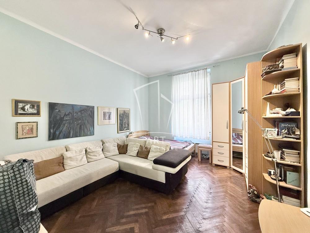 Glavna slika -Bulevar Despota Stefana, Trosoban stan na prodaju, 77m2, 280.000€