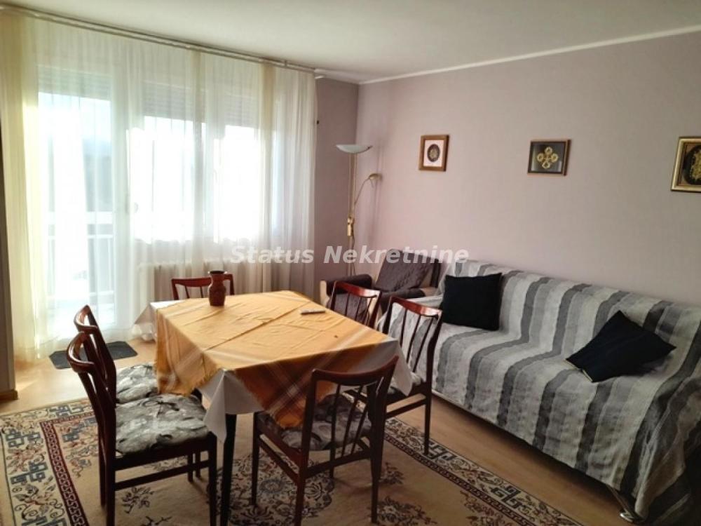 Glavna slika -Trosoban stan za izdavanje, 72m2, 500€