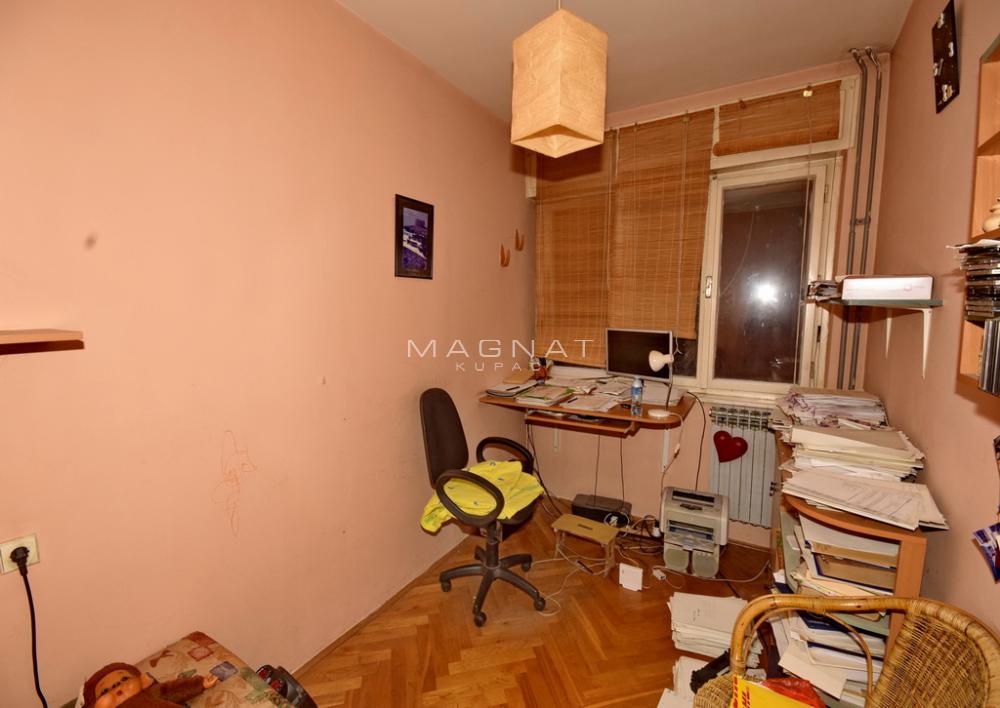 Slika 6 - Dostojevskog, Kuća na prodaju, 212m2, 430.000€