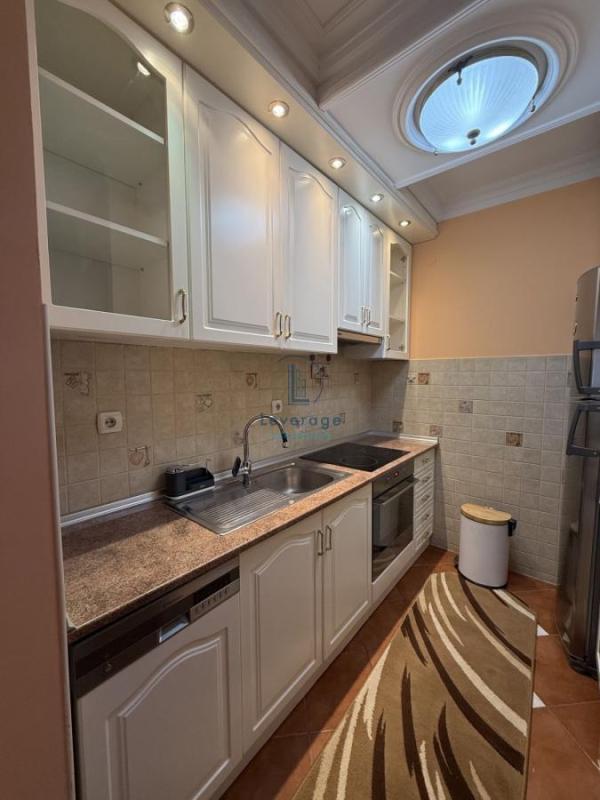 Slika 2 - Troiposoban stan za izdavanje, 75m2, 800€