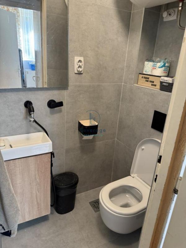 Slika 11 - Jovana Bijelića, Trosoban stan na prodaju, 71m2, 190.000€