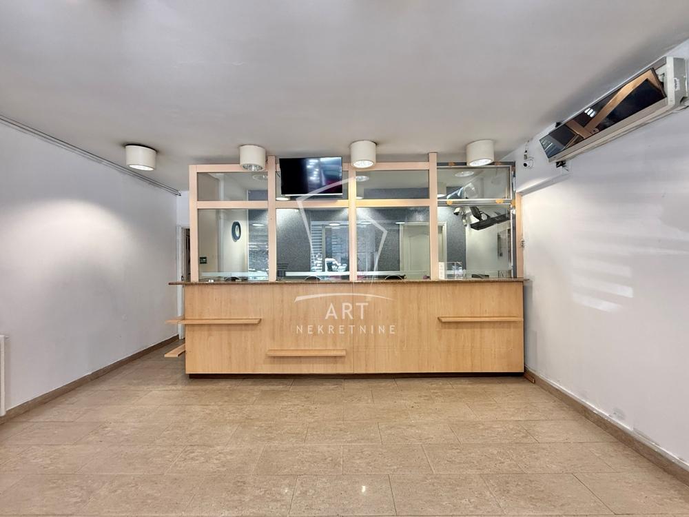 Slika 7 - Balkanska,  Lokal na prodaju, 66m2, 300.000€