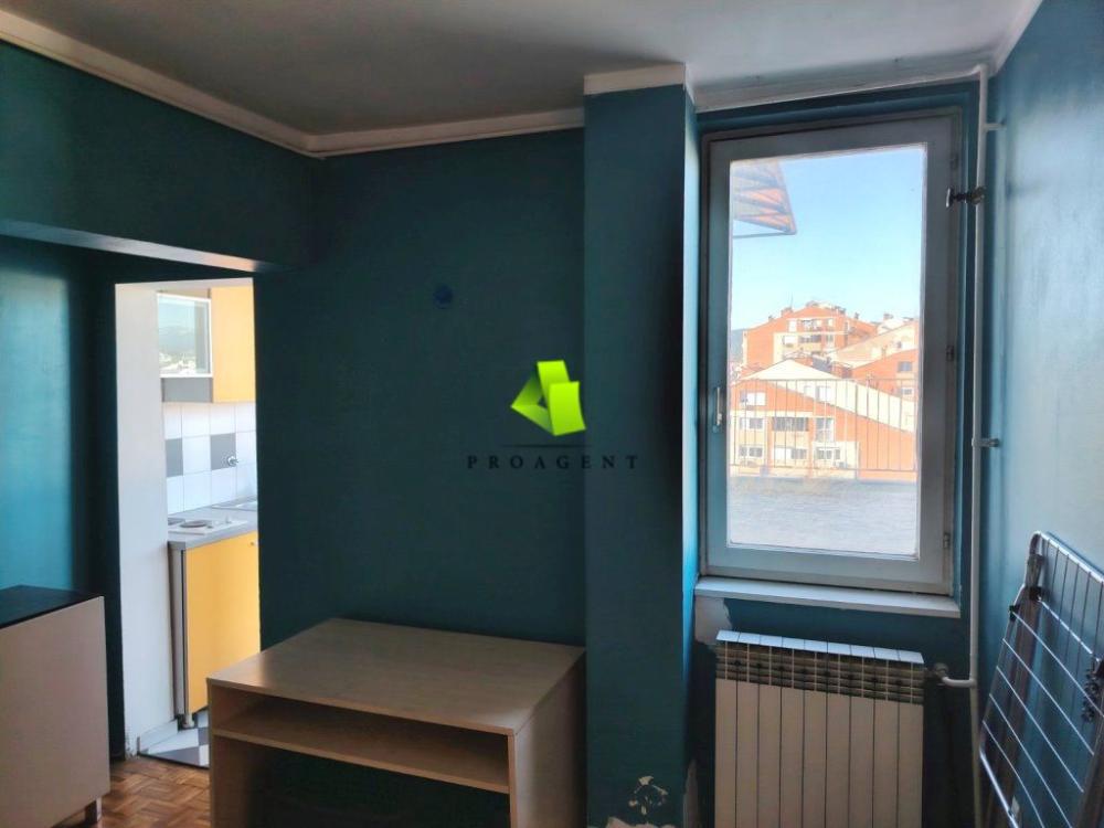 Slika 3 - Dvosoban stan za izdavanje, 94m2, 250€