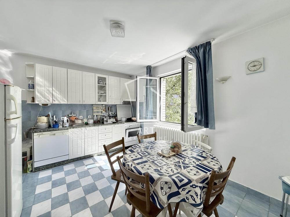 Slika 2 - Živote Marinkovića, Kuća za izdavanje, 124m2, 900€