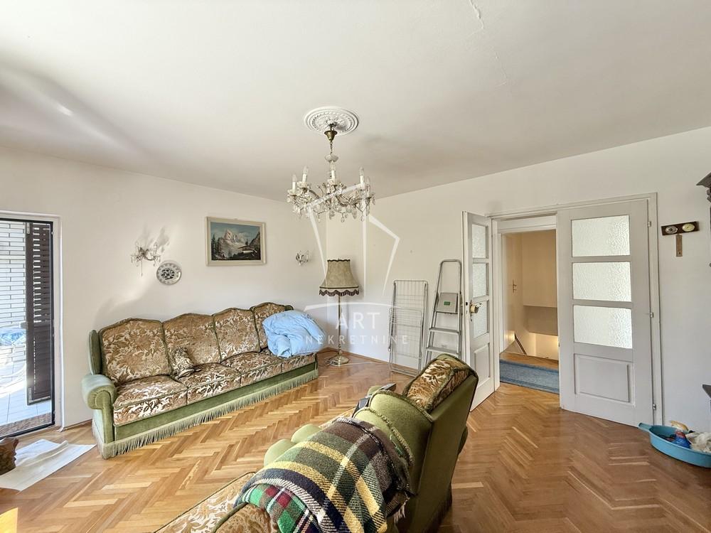 Slika 1 - Živote Marinkovića, Kuća za izdavanje, 124m2, 900€