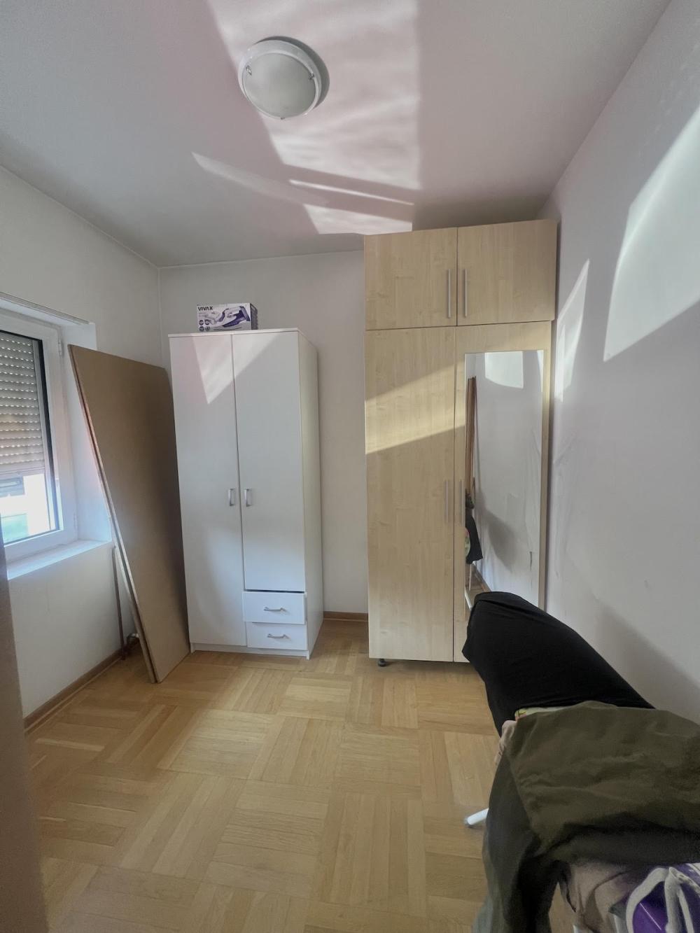 Slika 6 - Nikole Djurkovica, Troiposoban stan za izdavanje, 110m2, 1.500€