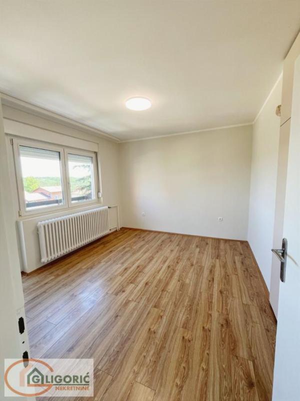 Slika 9 -  Kuća na prodaju, 453m2, 365.000€