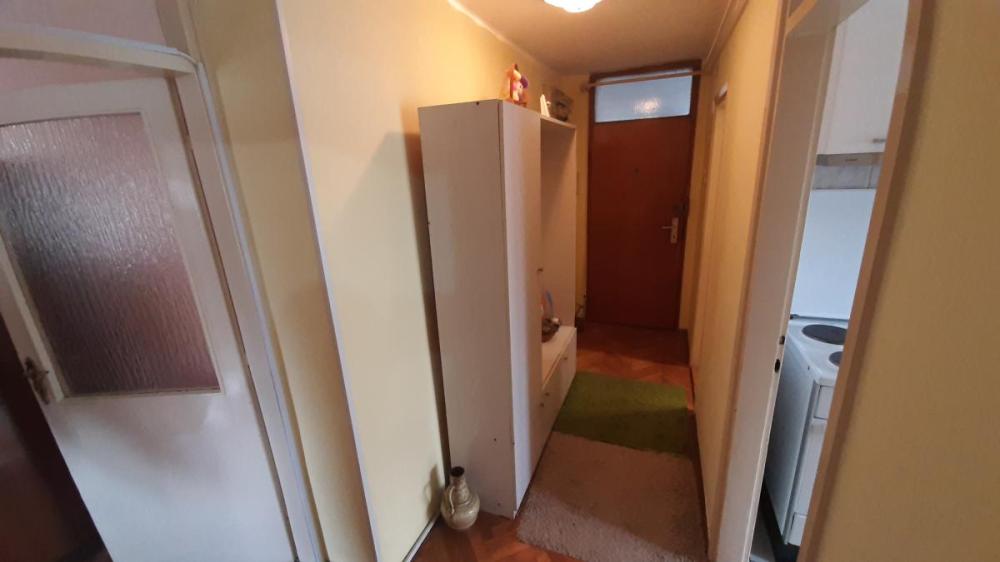 Slika 4 - Dvosoban stan za izdavanje, 56m2, 350€