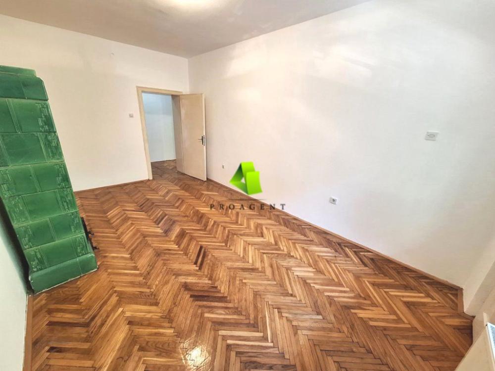 Slika 2 -  Lokal za izdavanje, 66m2, 300€