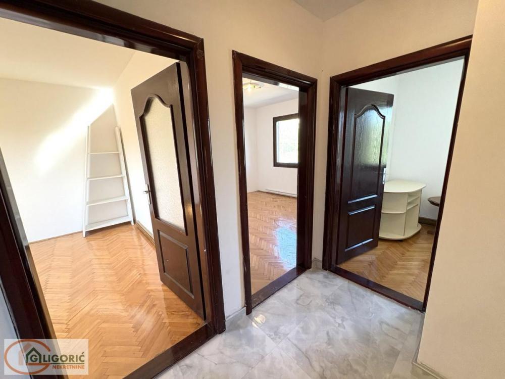 Slika 5 -  Kuća na prodaju, 270m2, 350.000€