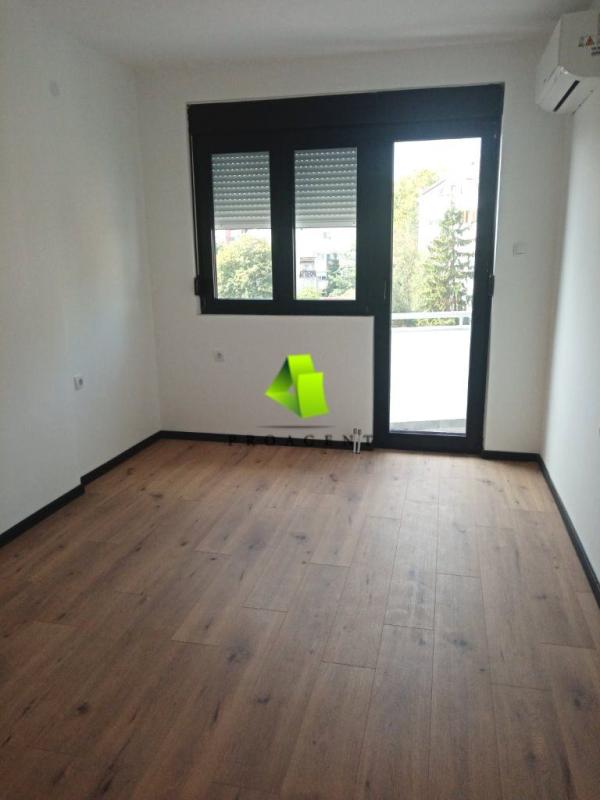 Slika 2 -  Lokal za izdavanje, 85m2, 600€