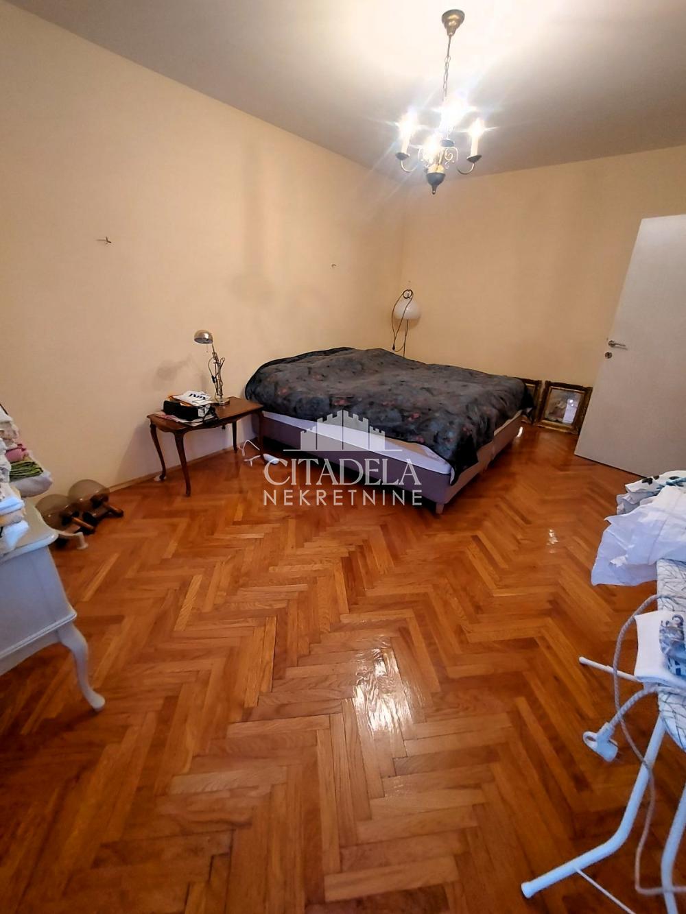 Slika 4 - Resavska, Dvoiposoban stan na prodaju, 79m2, 330.000€