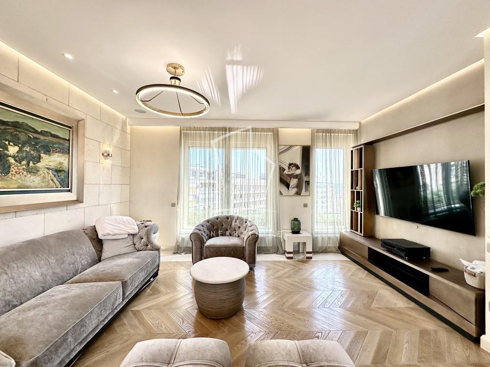 Slika 4 - Kosančićev Venac, Trosoban stan za izdavanje, 50m2, 2.800€