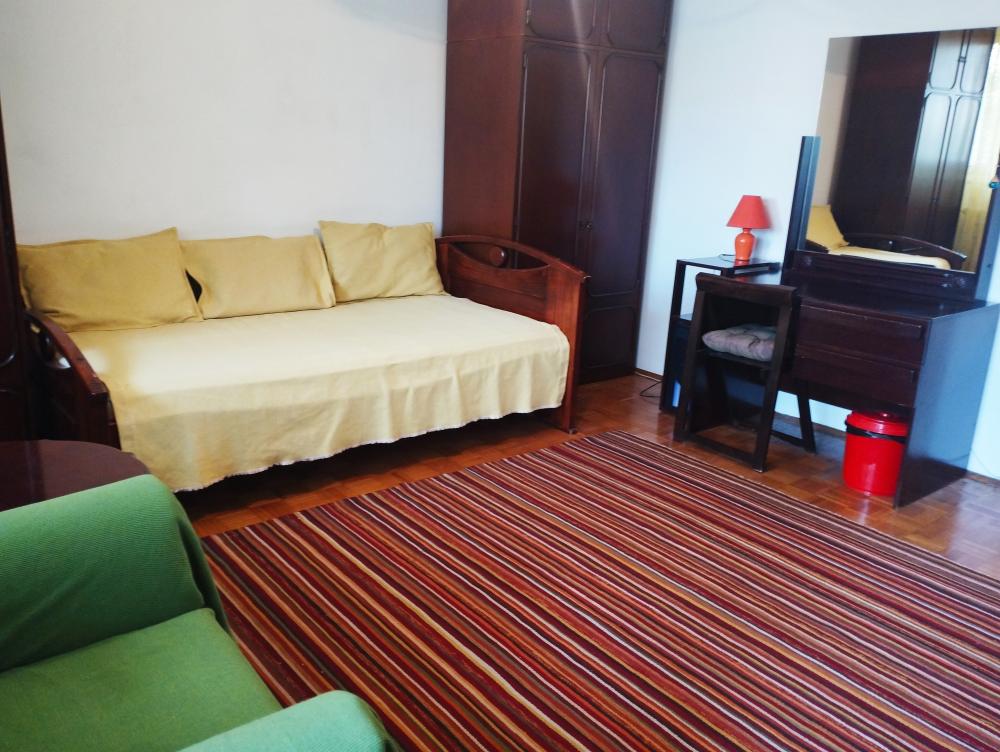 Slika 2 - Milutina Milankovića, Trosoban stan za izdavanje, 95m2, 550€