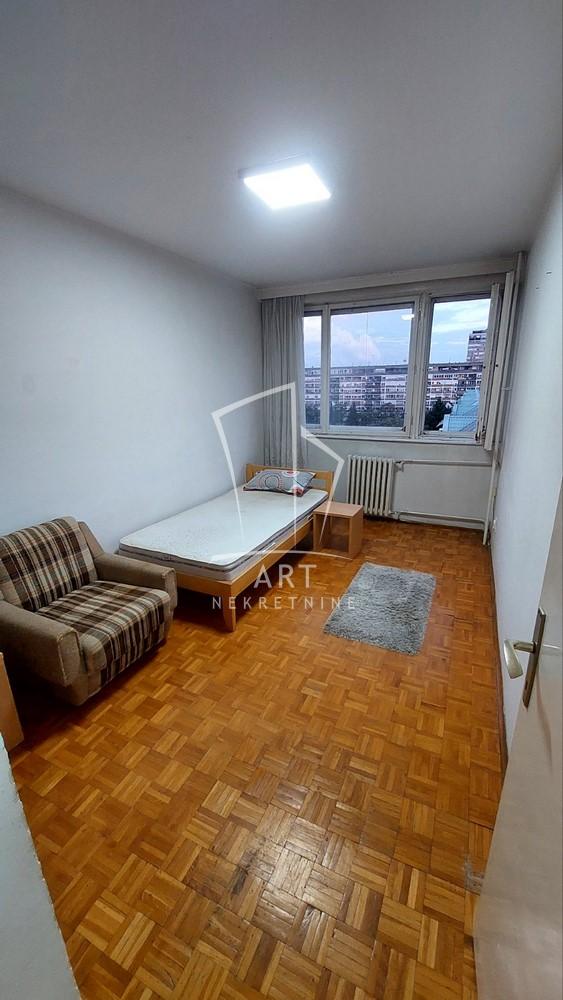 Slika 4 - Džona Kenedija, Trosoban stan za izdavanje, 65m2, 700€