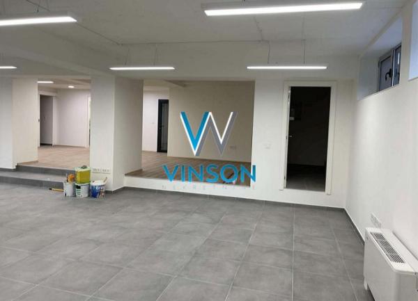 Slika 3 - Novosadskog sajma,  Lokal za izdavanje, 212m2, 2.000€